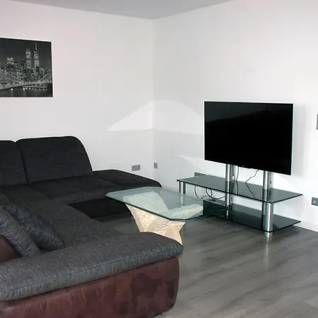 Apartment Deluxe *