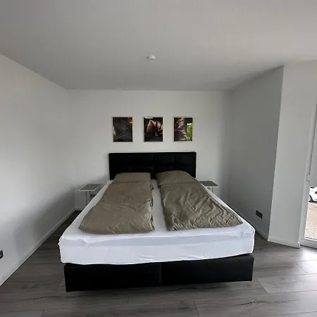 Apartment Deluxe *