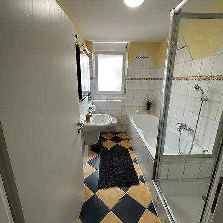 Deluxe Апартаменты Graben-Neudorf